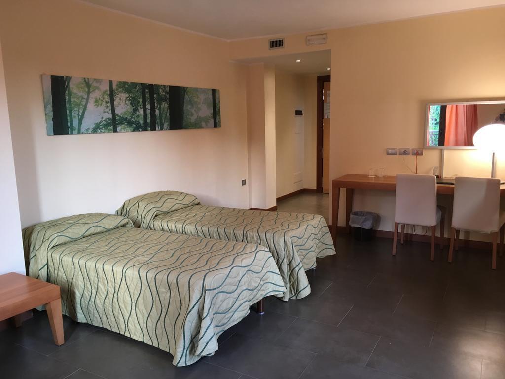 Hotel Langhe & Monferrato Costigliole d'Asti Eksteriør billede